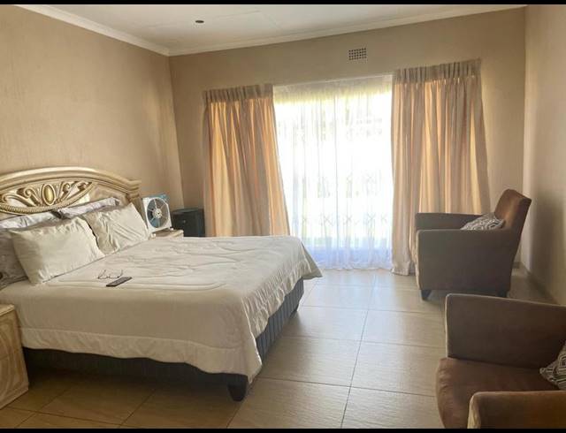 3 BEDROOM HOUSE FOR SALE IN FALCON RIDGE